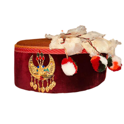 himachali topi red with flower and Kalgi golden