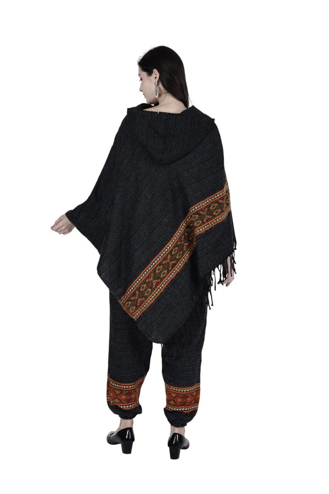 combo pajama and poncho black singal patti black