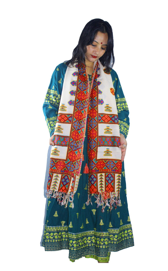 himachali head scarf Pahadi head scarf pahadi scarf for ladies rahide scarf rahide Himachal Pradesh kullu stole price
