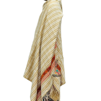 ARUNA Genuine Hand Woven Kullu Wool LOI ( MEN SHAWL )- cream and check cream with kullu patti work